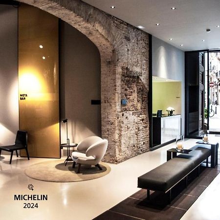 Caro Hotel Valencia Luaran gambar Michelin headquarters in Paris