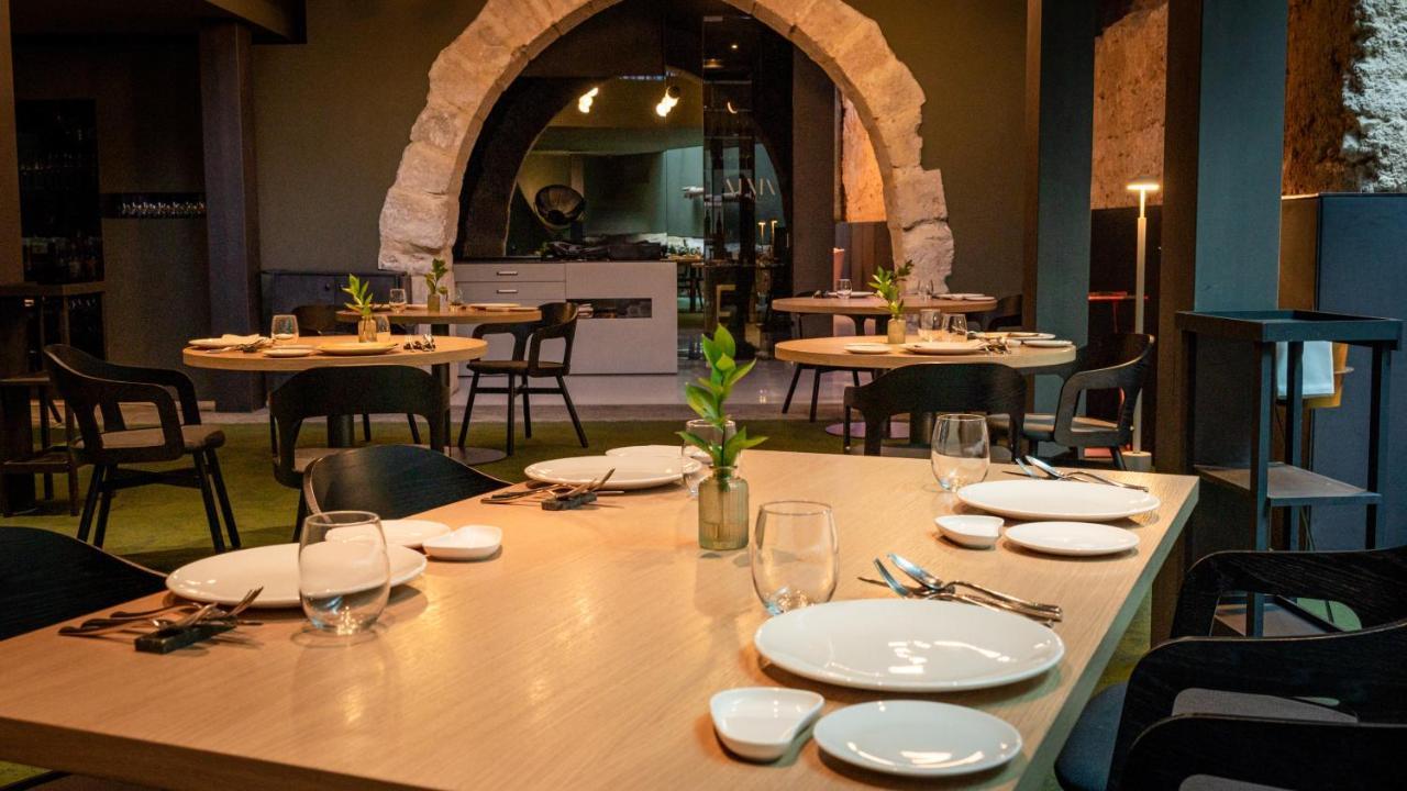 Caro Hotel Valencia Luaran gambar Interior of the restaurant