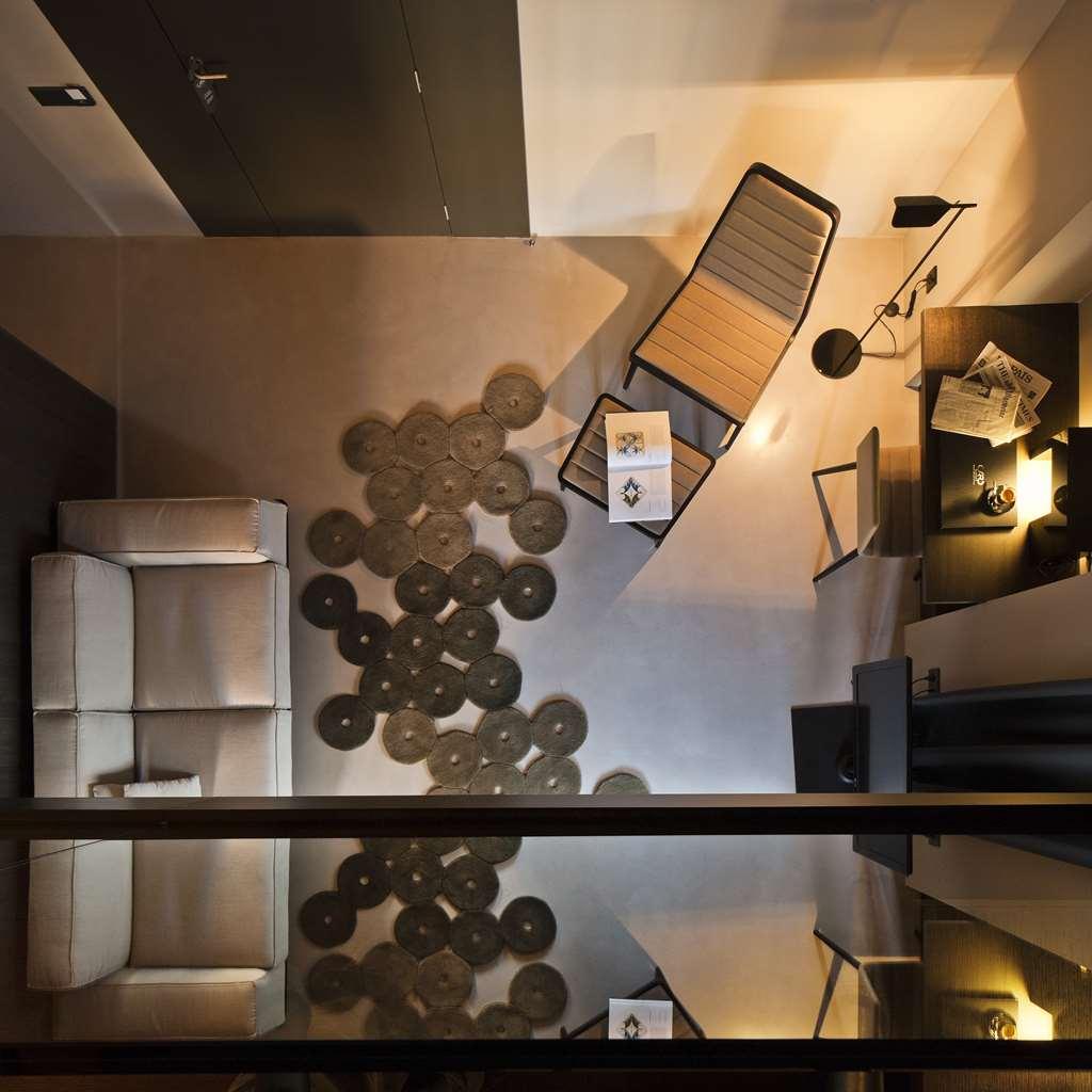 Caro Hotel Valencia Bilik gambar The interior of the house