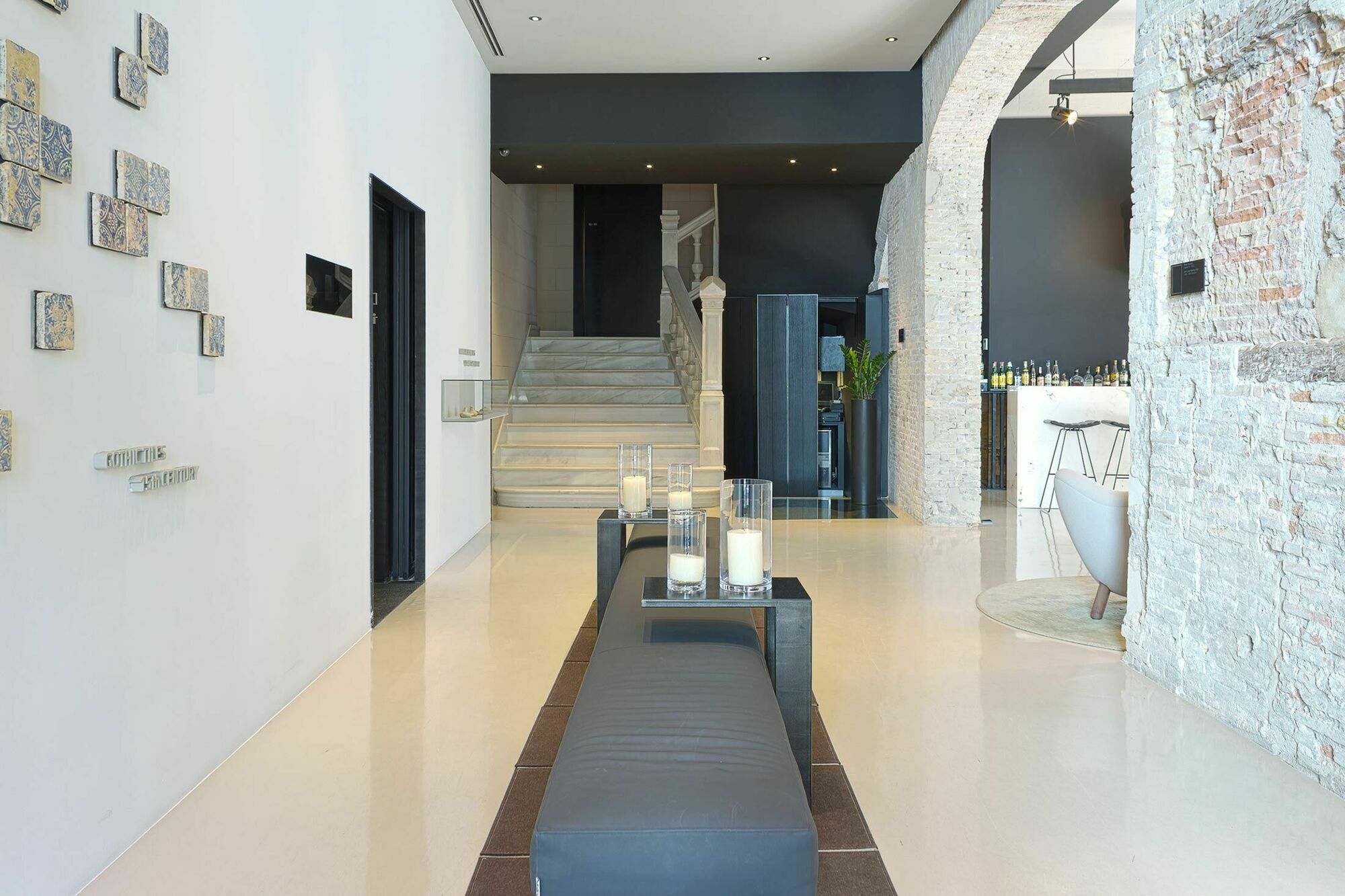 Caro Hotel Valencia Luaran gambar Interior of a house